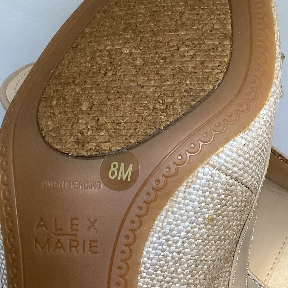 NEW ALEX MARIE Cream & Yellow Floral Flats - Picture 5 of 10